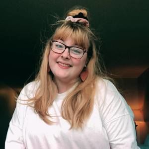 Meet your Posher, Gloria